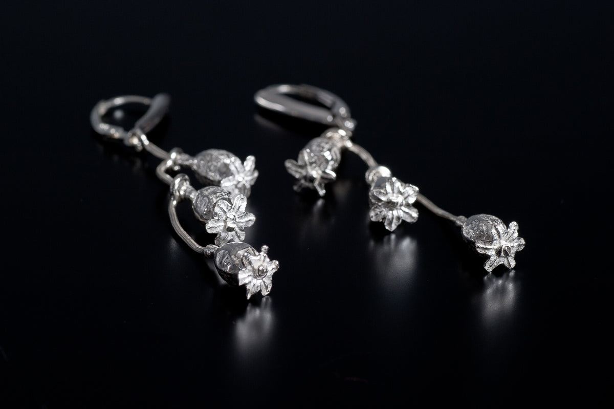 Triple Poppy Pod dangle earrings in Silver - Juvelisto - Earrings - Juvelisto Design - 1