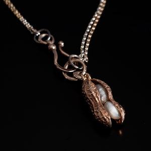 Peanut Pendant in Bronze with freshwater pearls - Juvelisto - Pendant - Juvelisto Design - 3