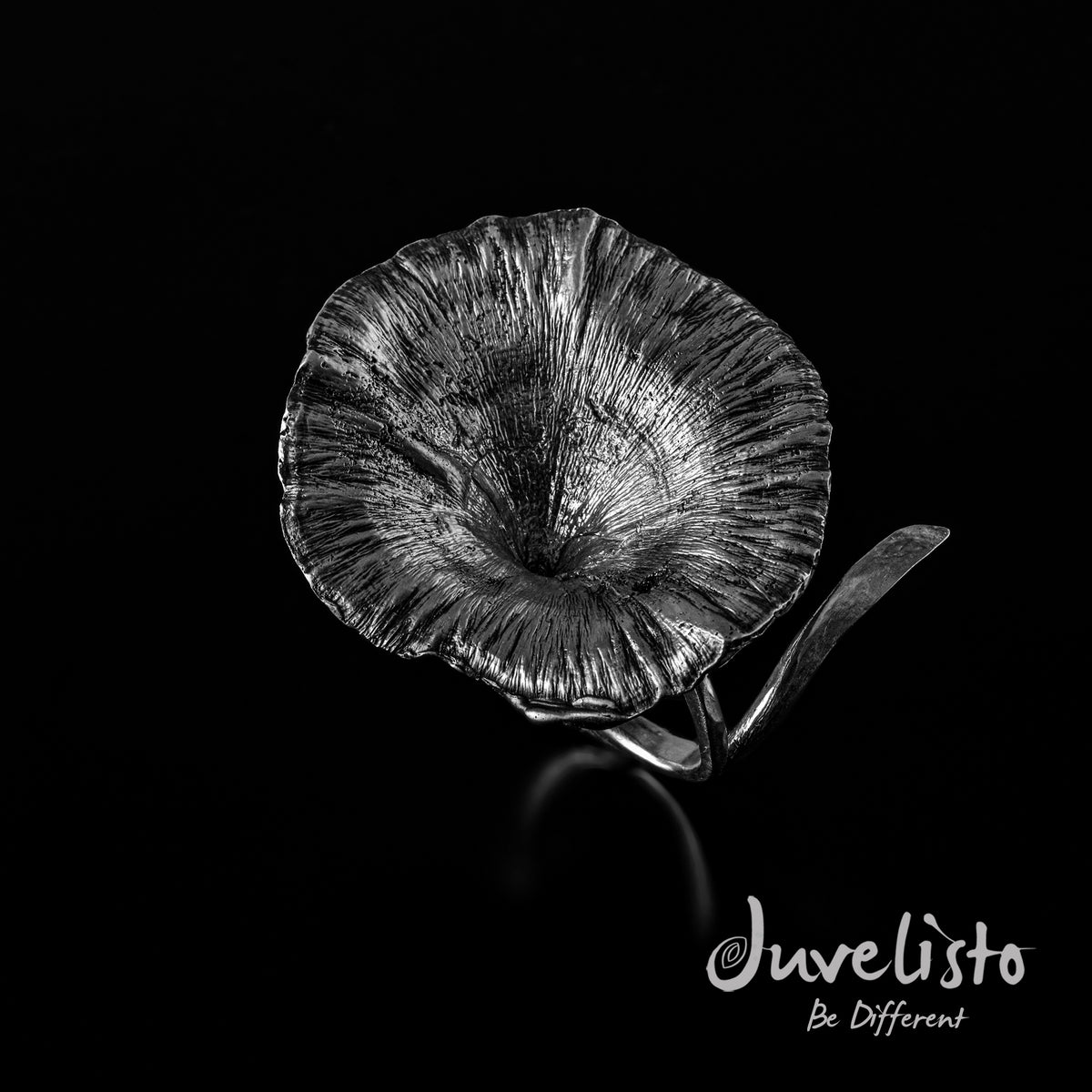 Juvelisto Design | Sterling Silver Oyster Mushroom Ring