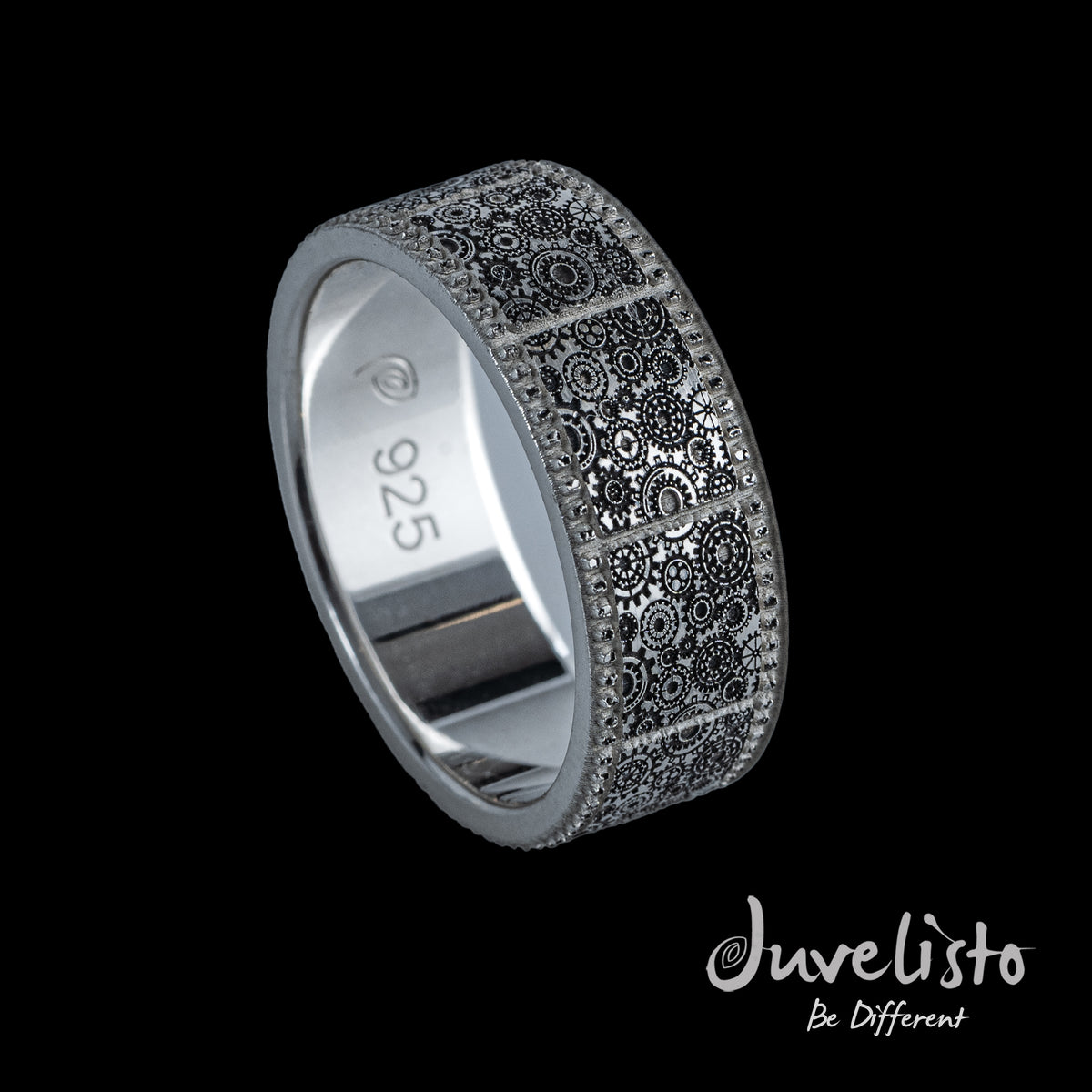 Juvelisto Design Sterling Silver Band with Decorative Circular Pattern