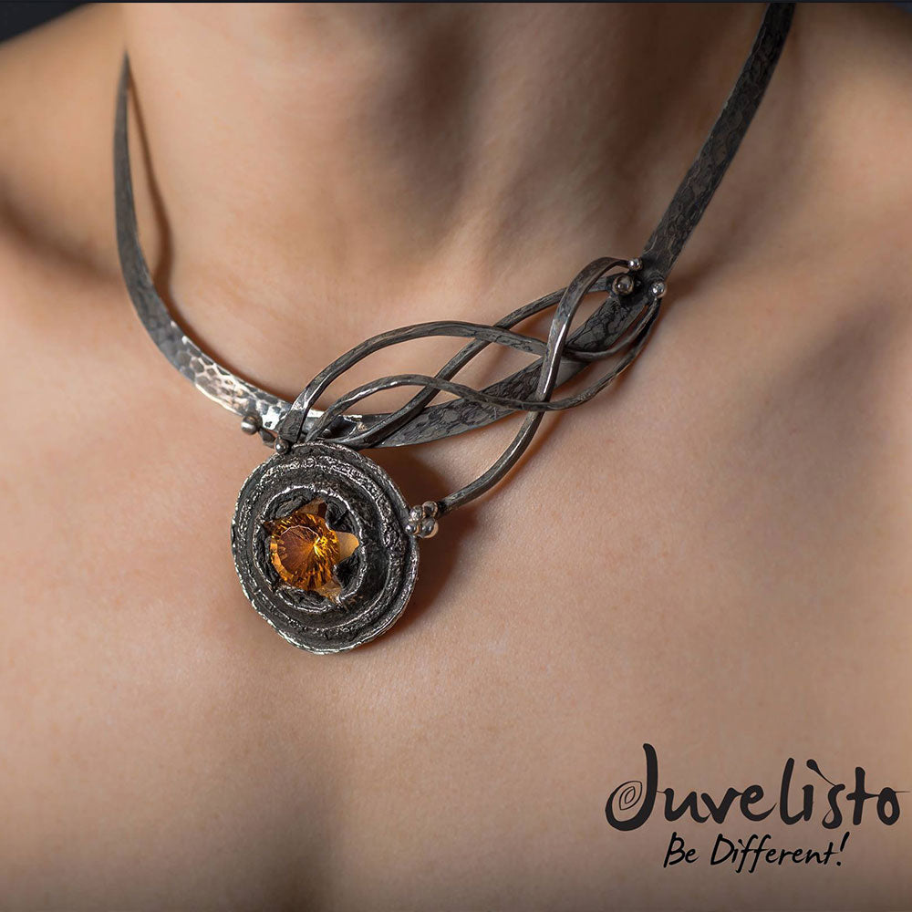Juvelisto Design  Sterling Silver Natures Star Bezel Necklace with Golden Citrine JDNL048