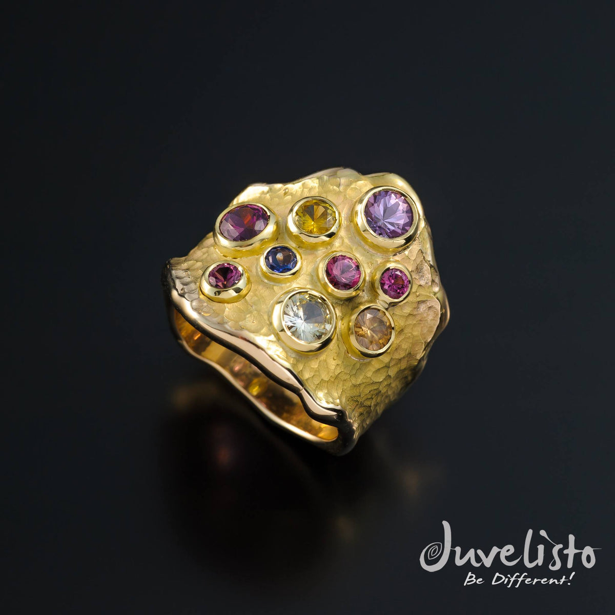 Juvelisto Design | 18kt Yellow Gold Multicolor Sapphires Ring