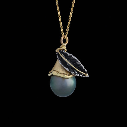 Pendant - JDC 18kt Yellow Gold Tahitian Pearl Pendant